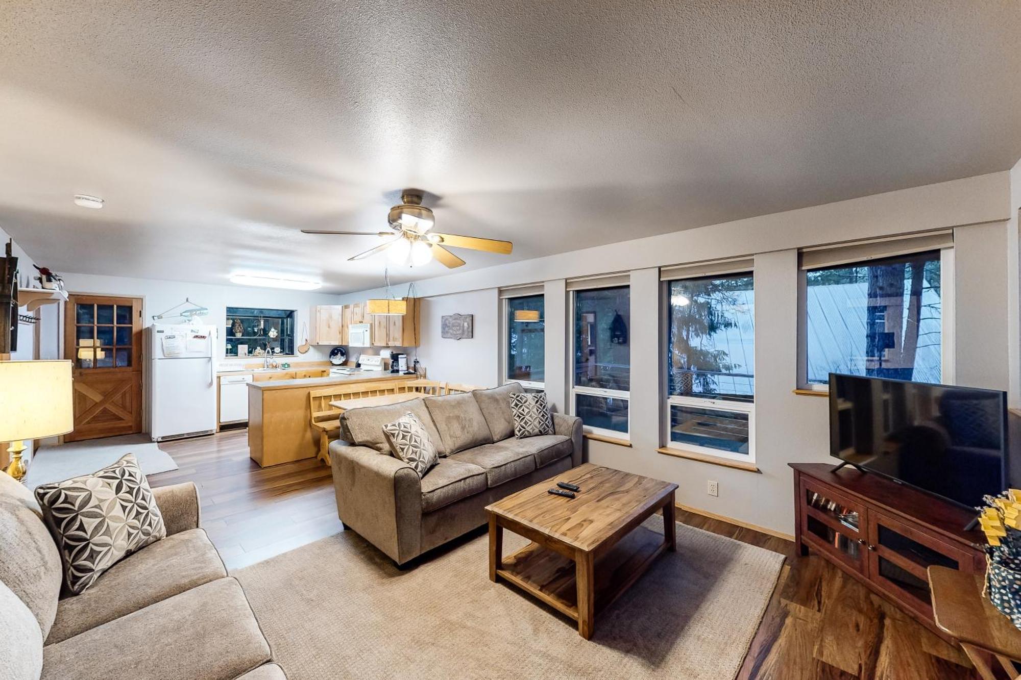 Towering Pines Cabin & Game Room Leavenworth Phòng bức ảnh