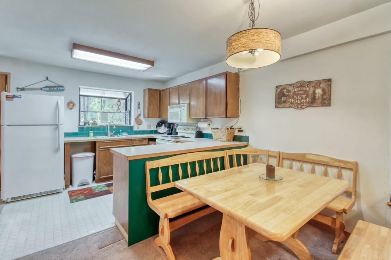 Towering Pines Cabin & Game Room Leavenworth Ngoại thất bức ảnh
