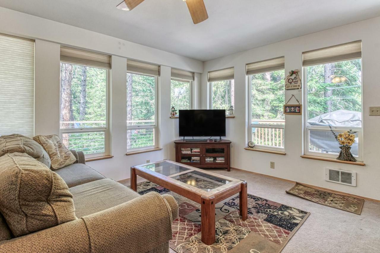 Towering Pines Cabin & Game Room Leavenworth Ngoại thất bức ảnh
